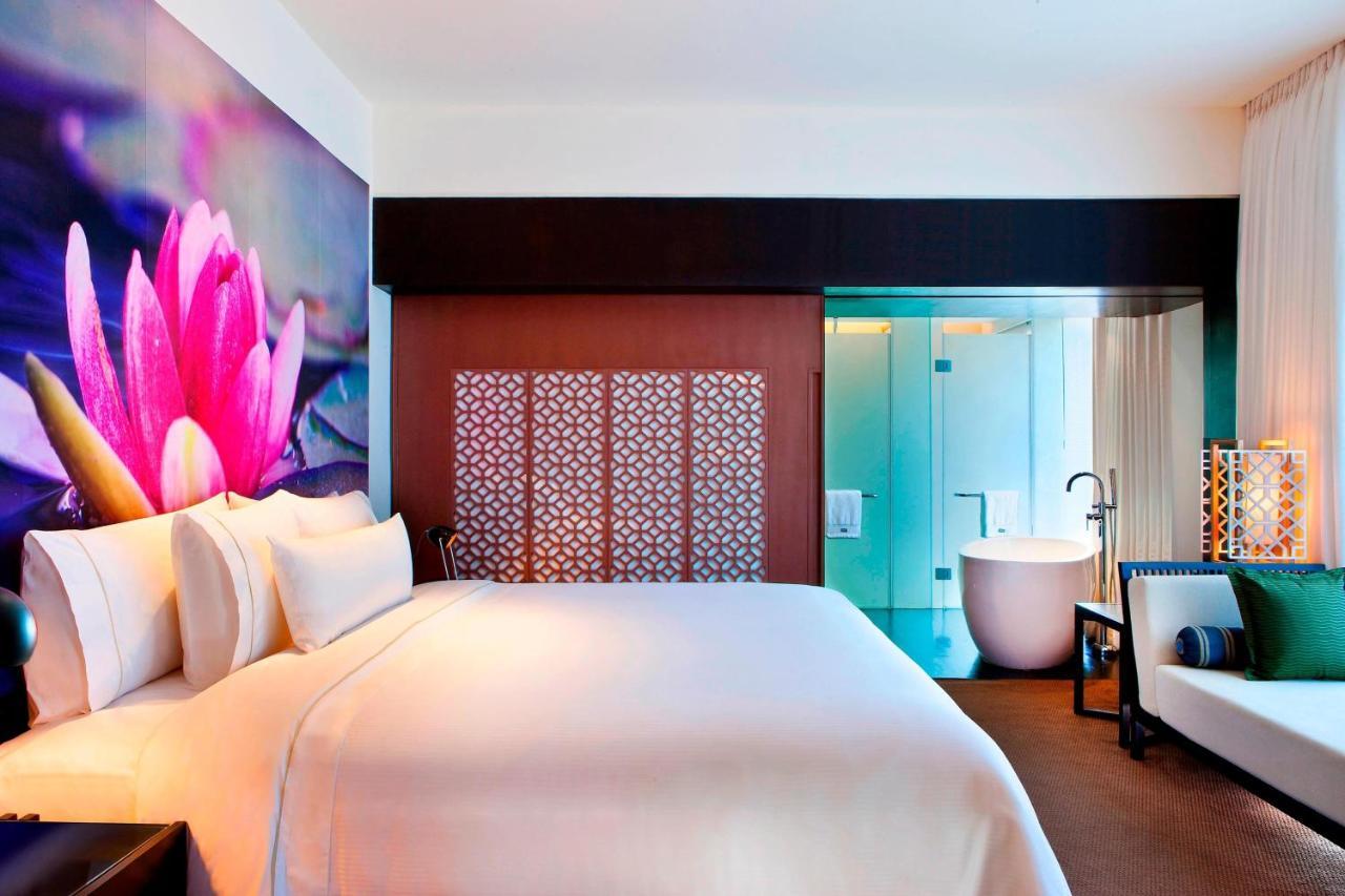 Executive Suite Lounge Access Two way Airport Transfer 2 Twin or Single Beds,1357442960:JPEG