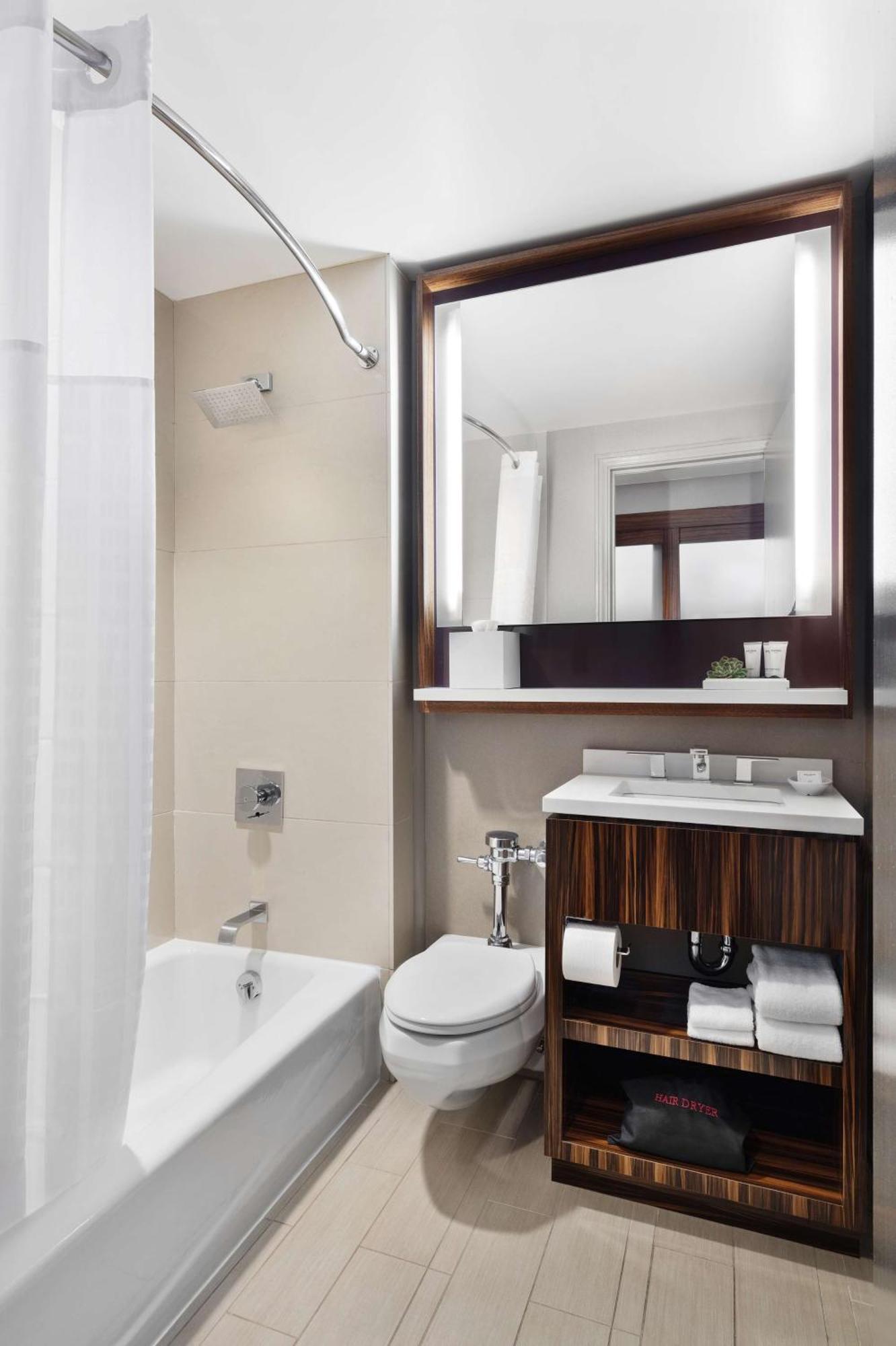 Double Room with Two Double Beds and City View,1434823705:JPEG