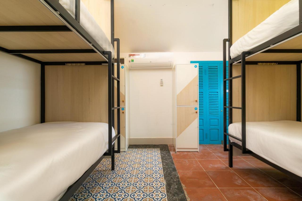 Bed in een Gemengde Slaapzaal met 6 Bedden