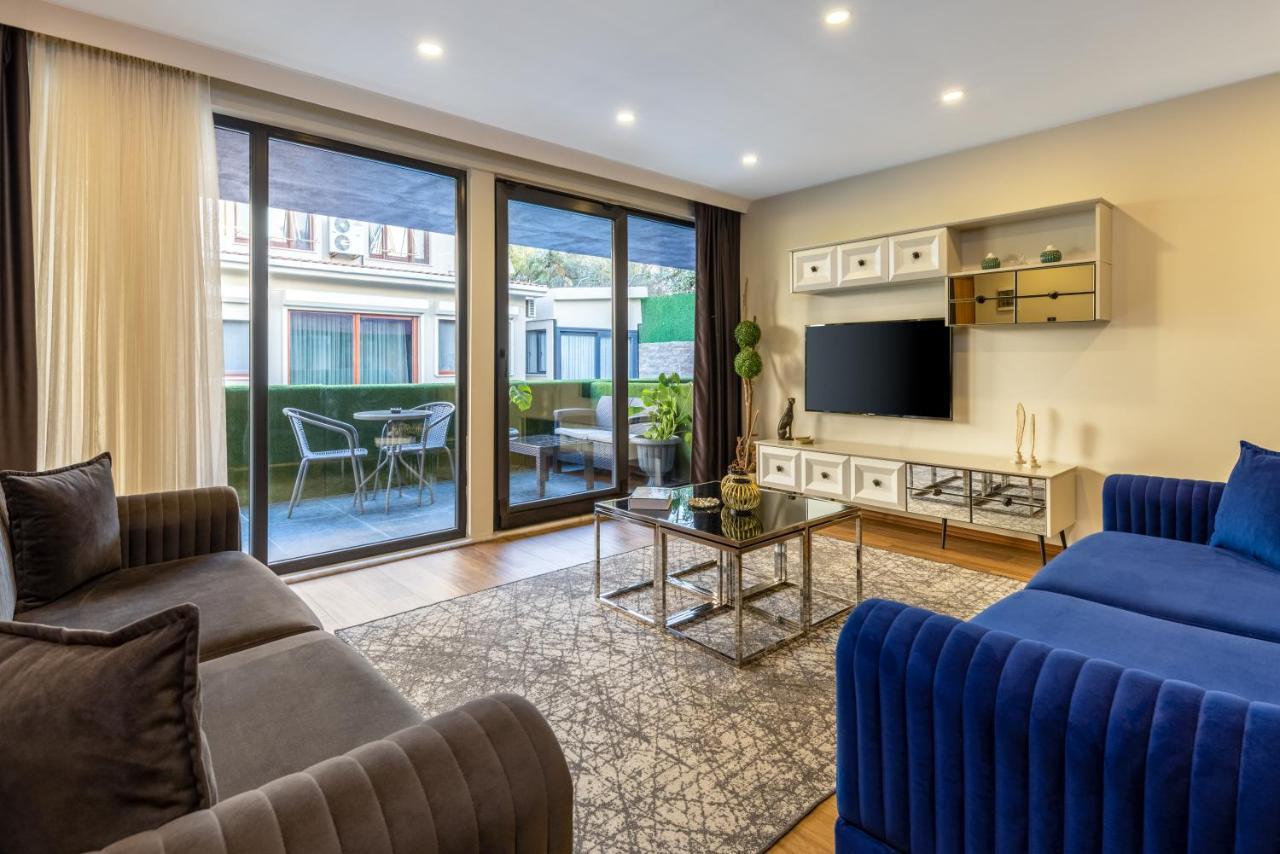 Luxury One-Bedroom Apartment Pool Access,1362664076:JPEG