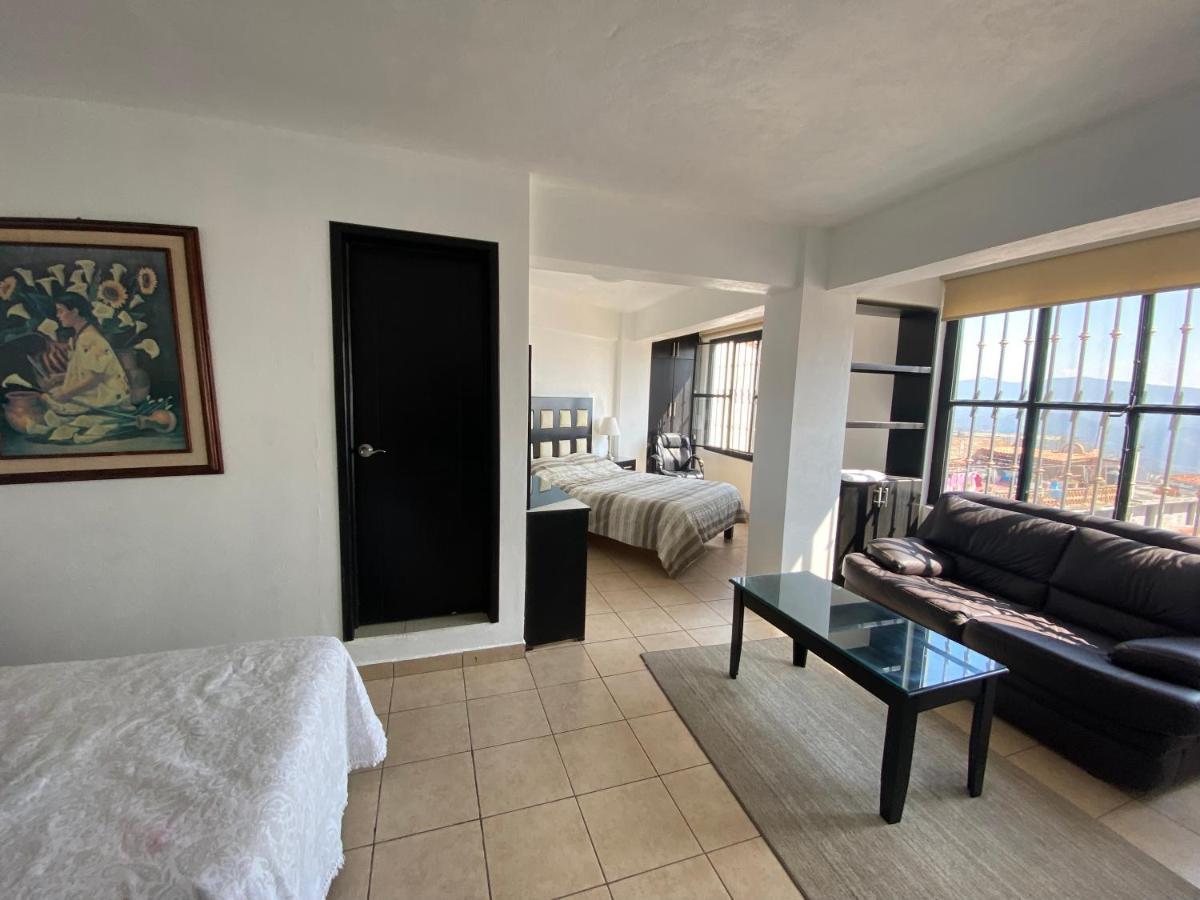 Habitación Doble Deluxe (2 adultos + 1 niño)