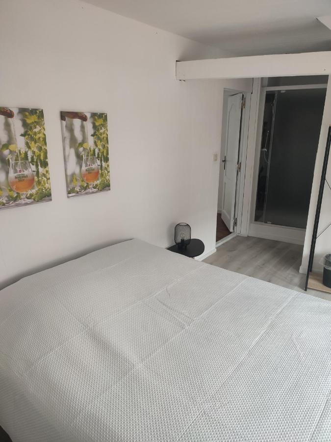 Deluxe King Room,1359474695:JPEG
