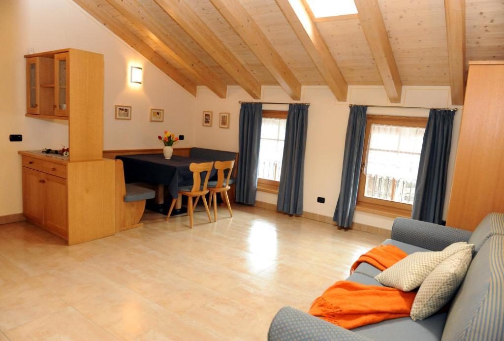 One-Bedroom Apartment,13681828:JPEG