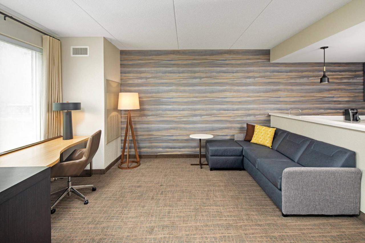 Studio, 1 King, Sofa bed