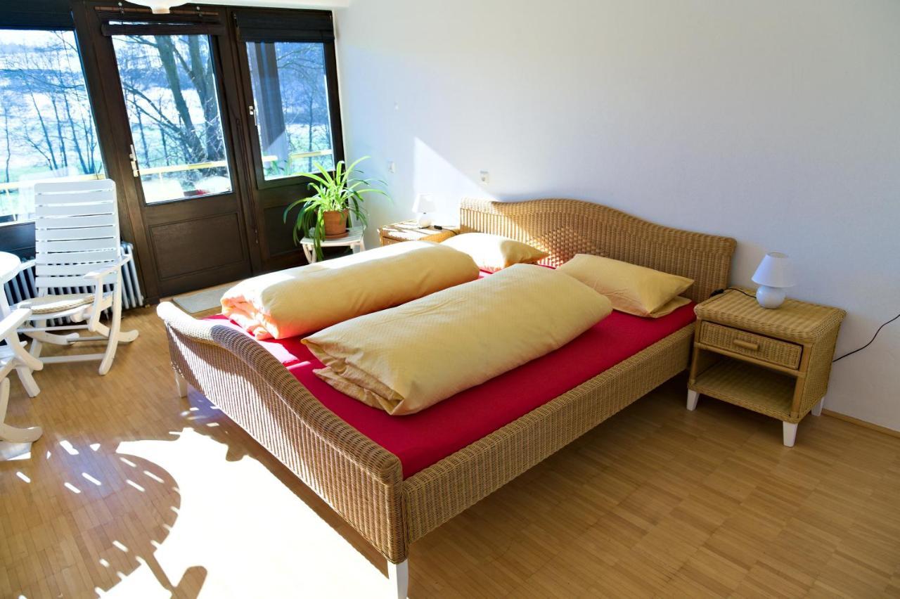 Doppelzimmer mit Balkon