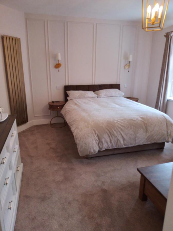 King Suite,1360604477:JPEG