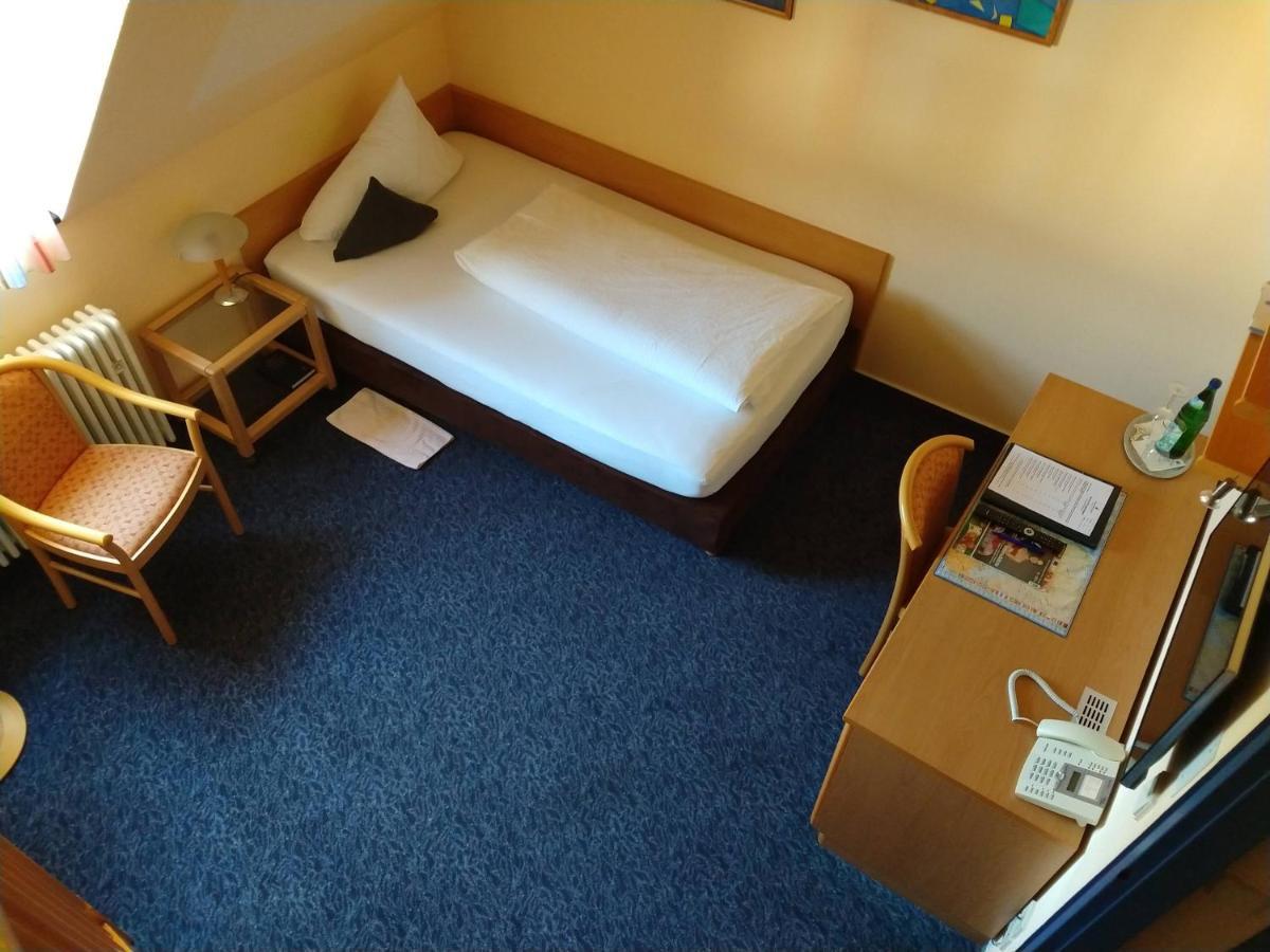 Dreibettzimmer