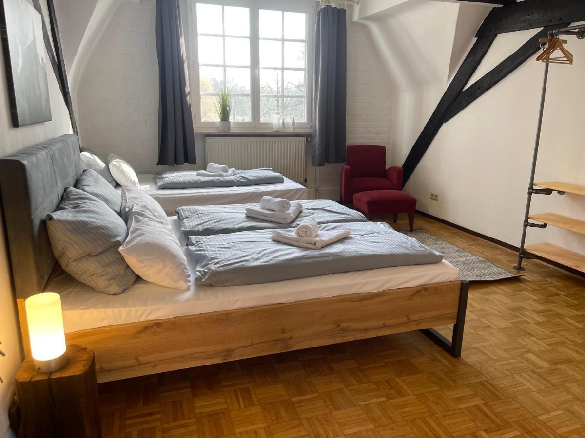 Dreibettzimmer mit eigenem Bad