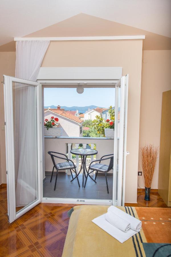 Studio Balcony