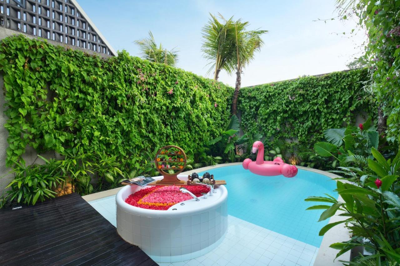 Smart Loft One Bedroom Villa with Private Pool and Jacuzzi