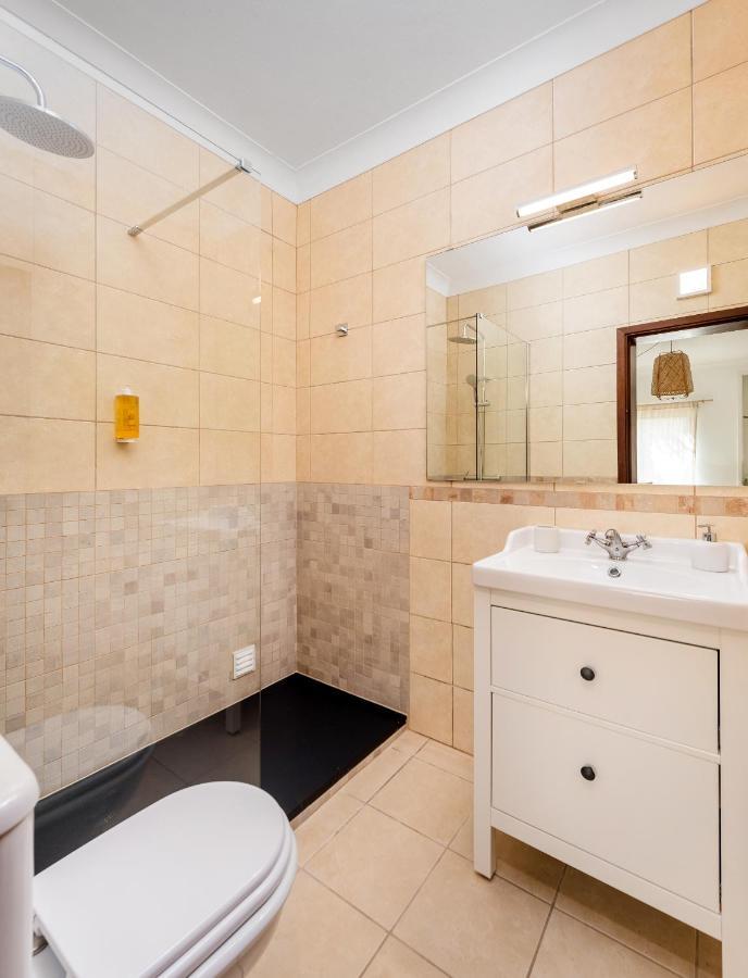 Double or Twin Room Balcony