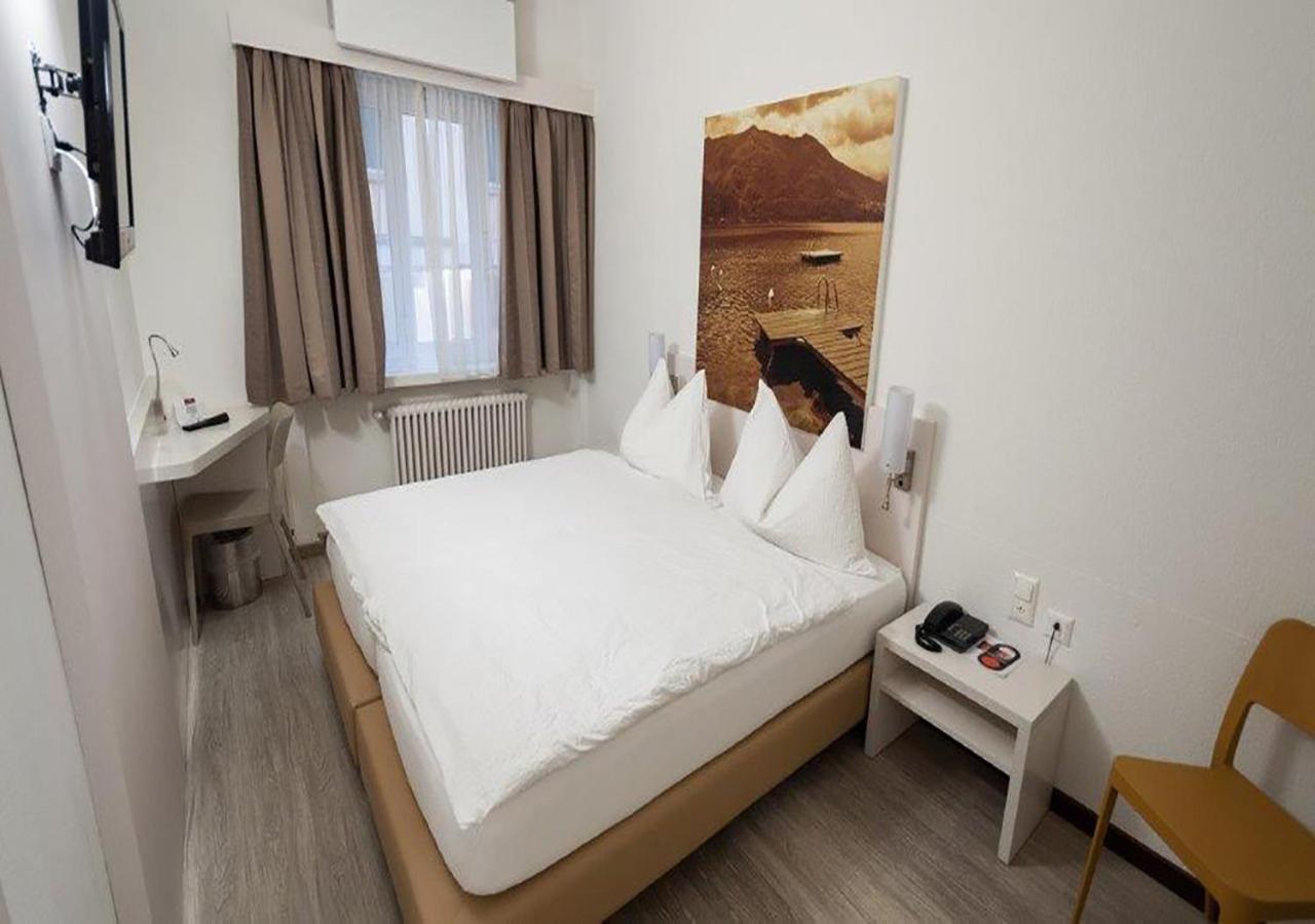 Economy Twin Room,1363726709:JPEG