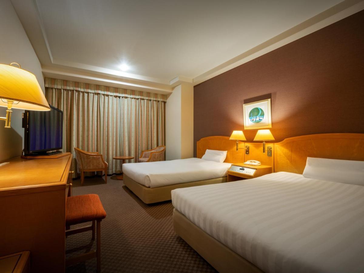 Standard Twin Room - Non-Smoking