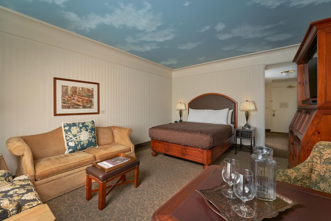 Queen Room - Disability Access
