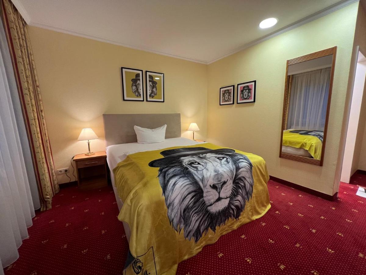 Superior Single Room,1364225297:JPEG