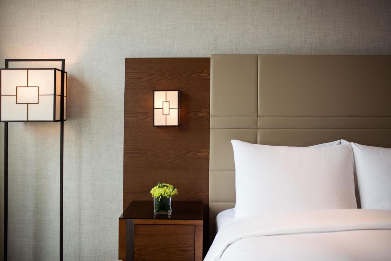 Grande Chambre Lit King-Size Deluxe - Vue sur la Tour de Séoul
