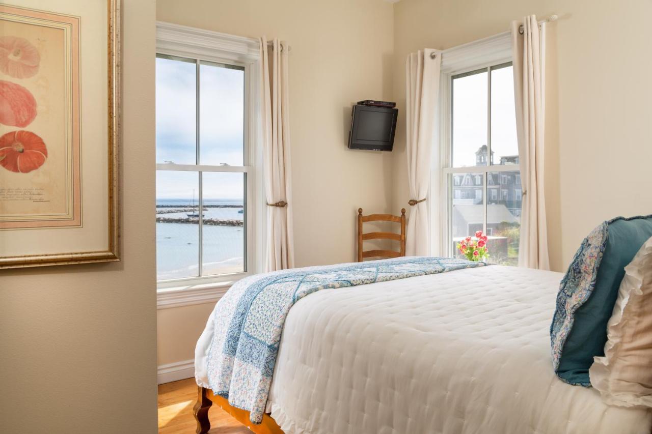 Queen Room with Sea View