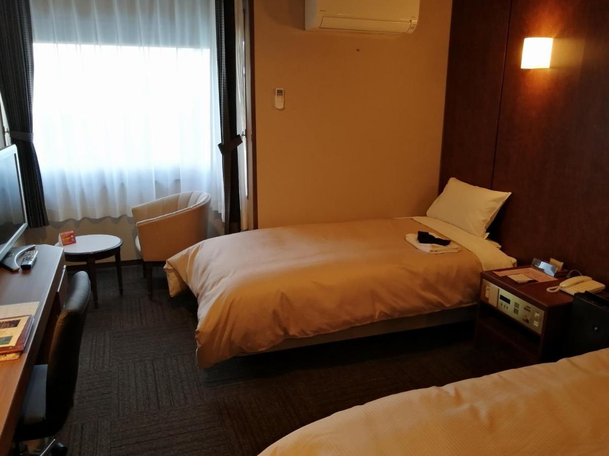 Standard Twin Room,1365417656:JPEG