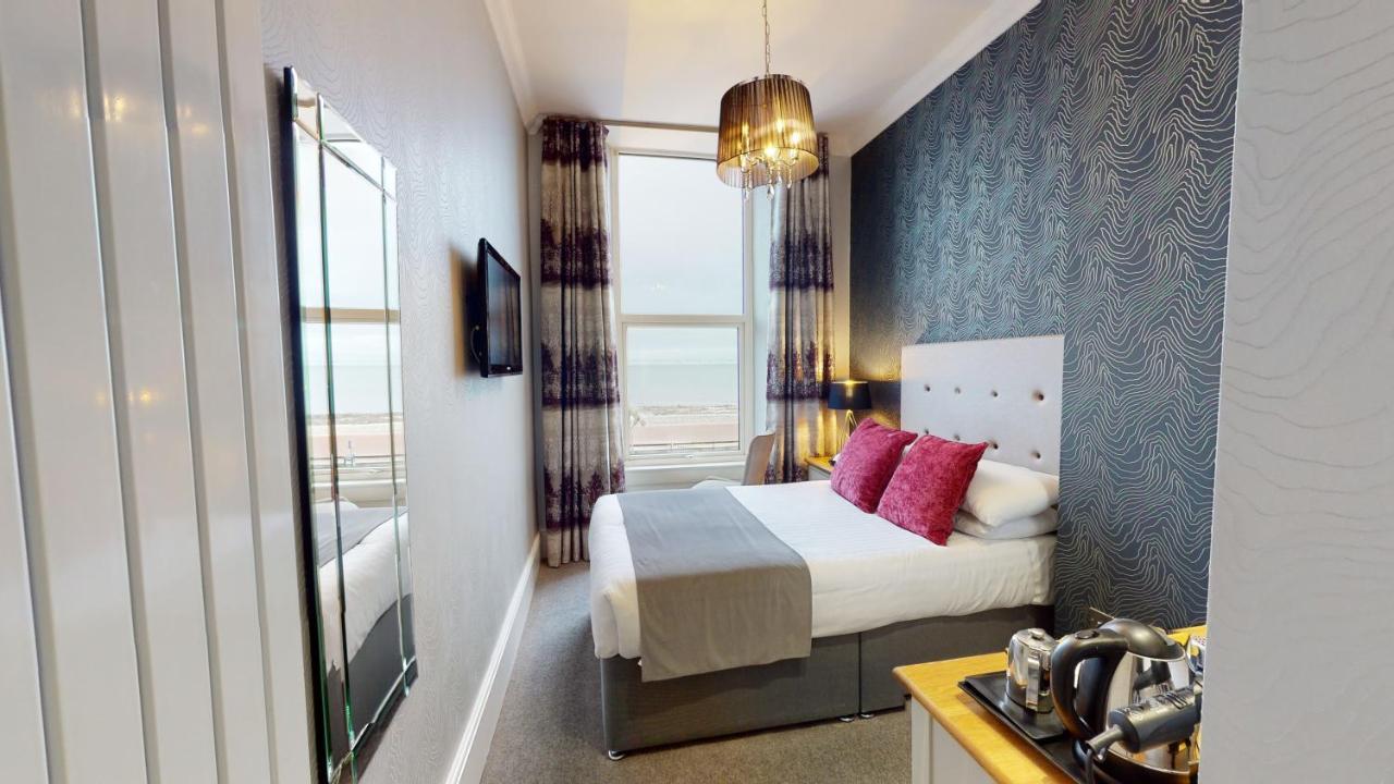 Superior Single Room with Sea View