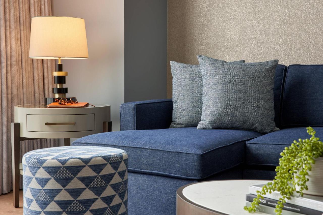 One Bedroom Executive suite with king bed and sofa bed