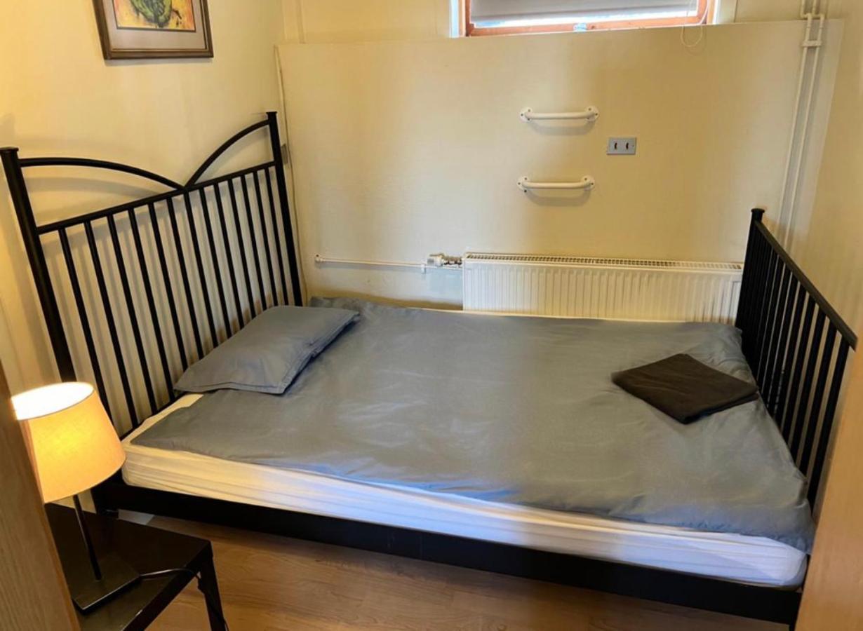Single Room,1366762361:JPEG