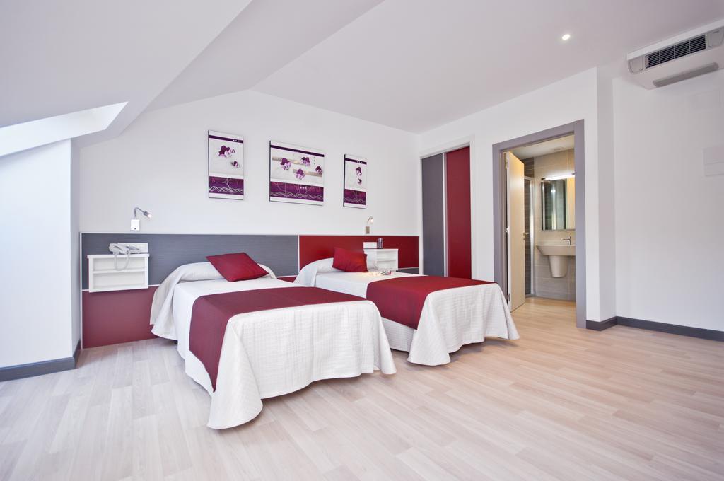 Triple Room with View