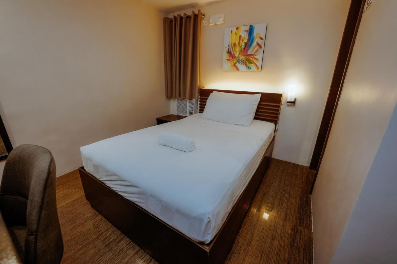 Standard Single Room,1367532266:JPEG