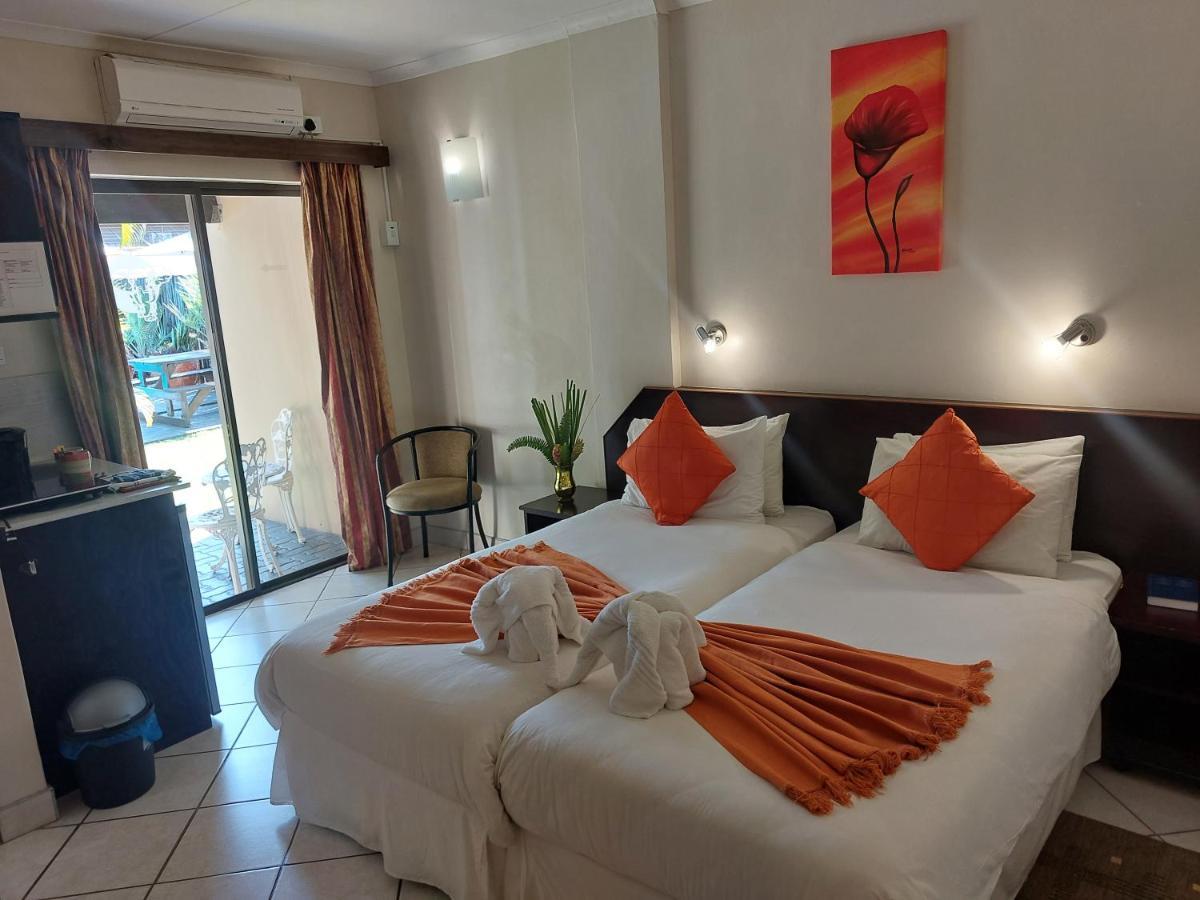 Twin Room with Balcony