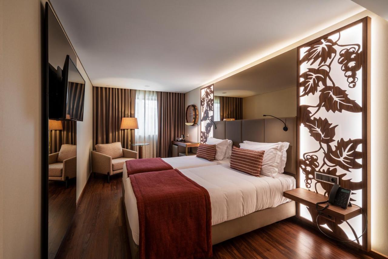 Standard Twin Room,1369707167:JPEG
