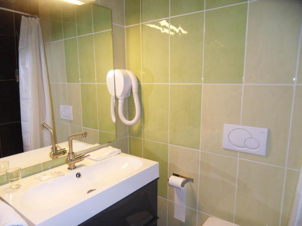 Double Room,1605385863:JPEG