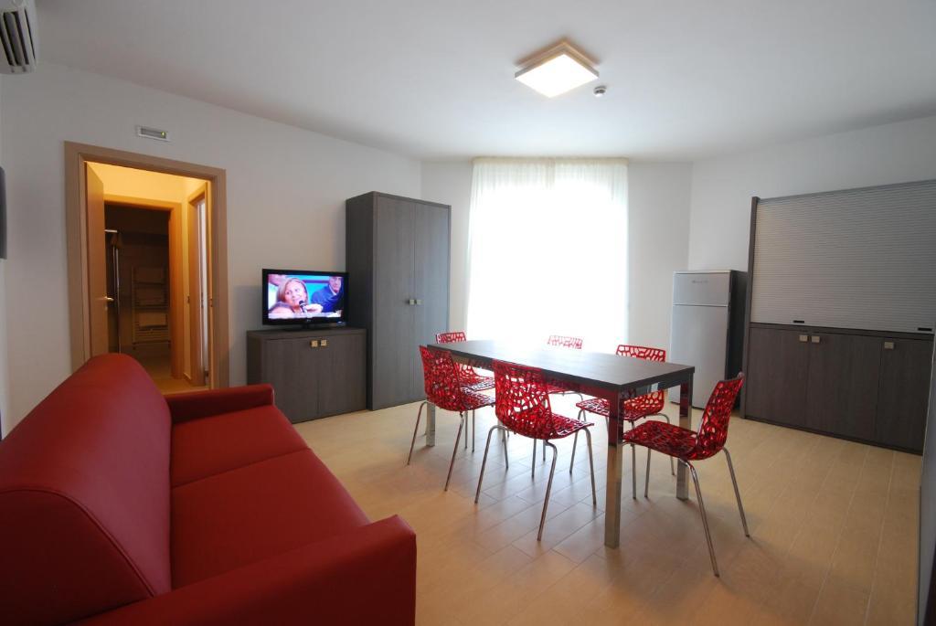 One-Bedroom Apartment (4 Adults)