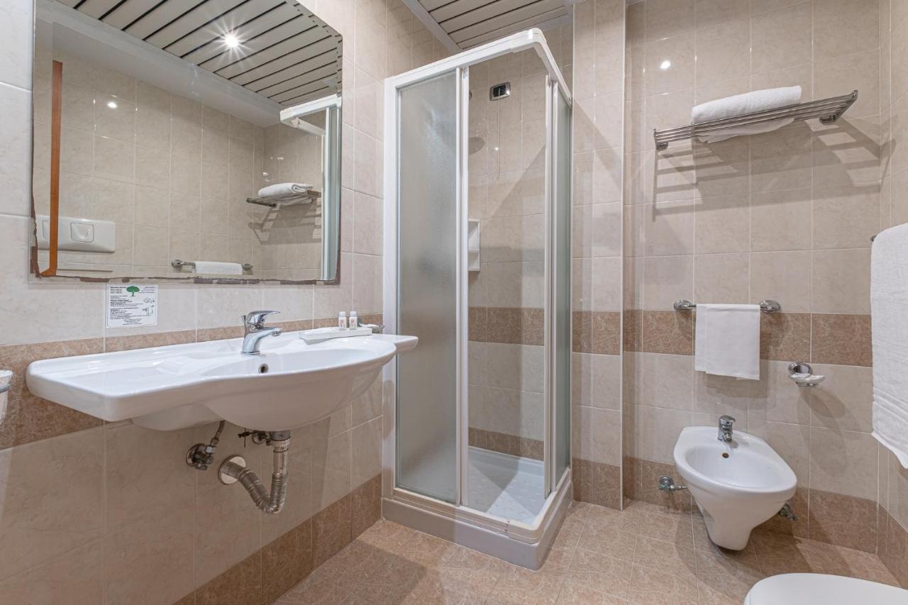Superior Double or Twin Room with Balcony,1381523654:JPEG