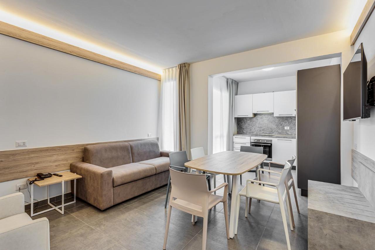 Two-Bedroom Apartment (5 Adults)