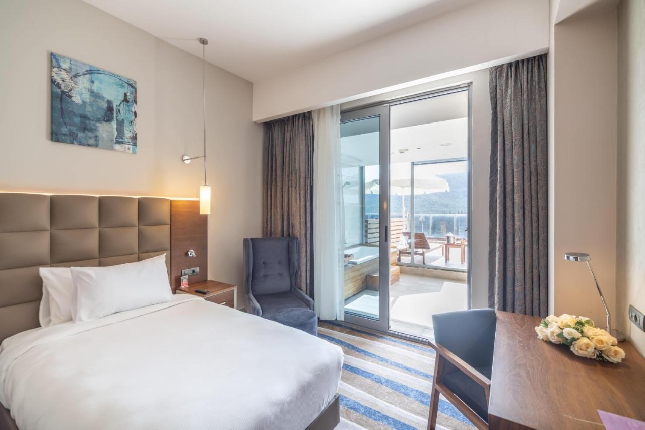 Deluxe Room,1371234527:JPEG