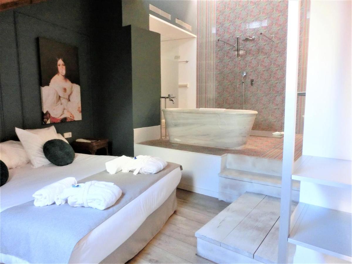 Deluxe Junior Suite