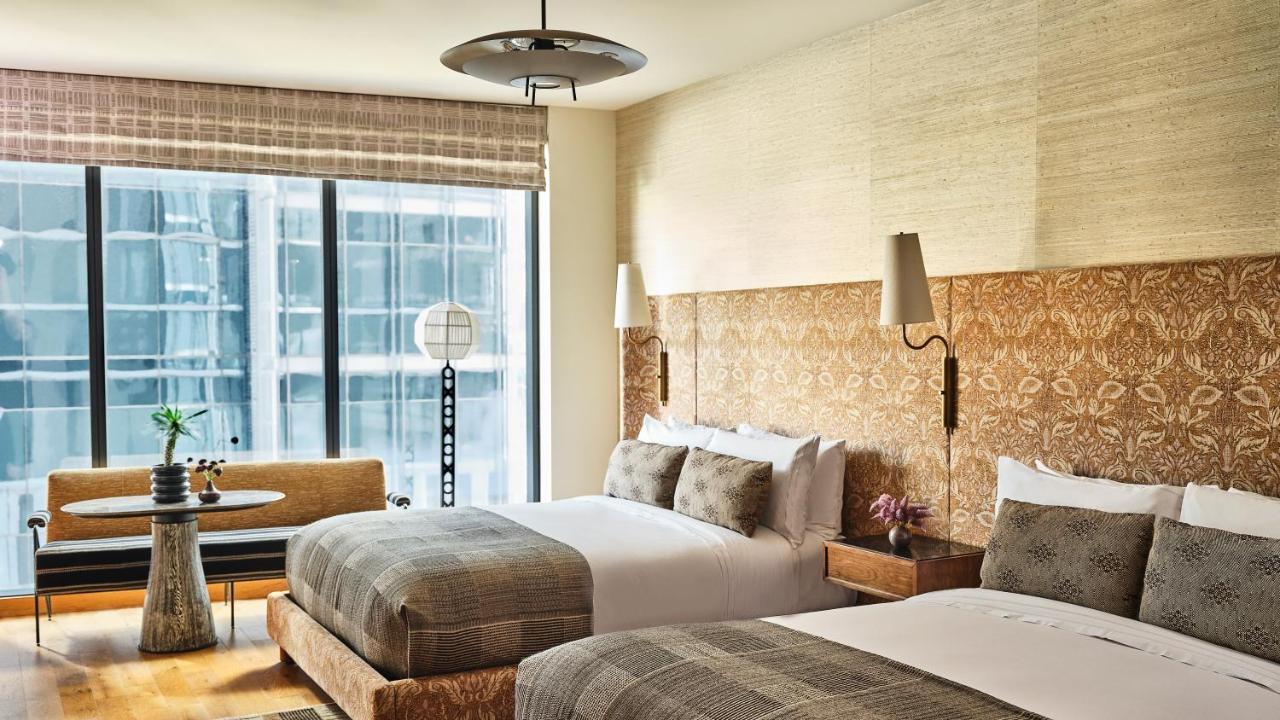 Premier Kamer met 2 Aparte Queensize Bedden