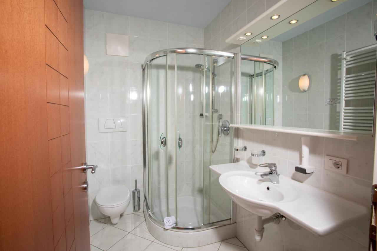 Double Room Mountain View