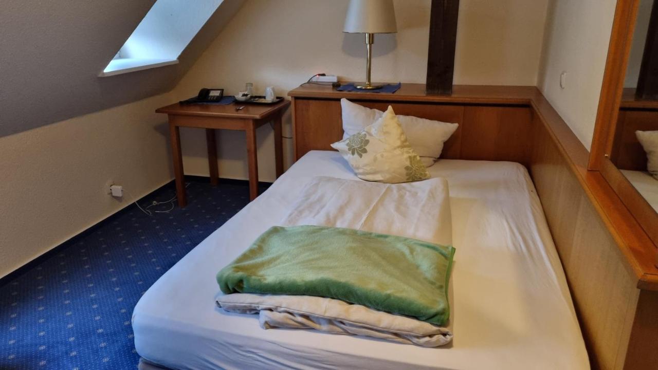 Comfort Single Room,1377733829:JPEG