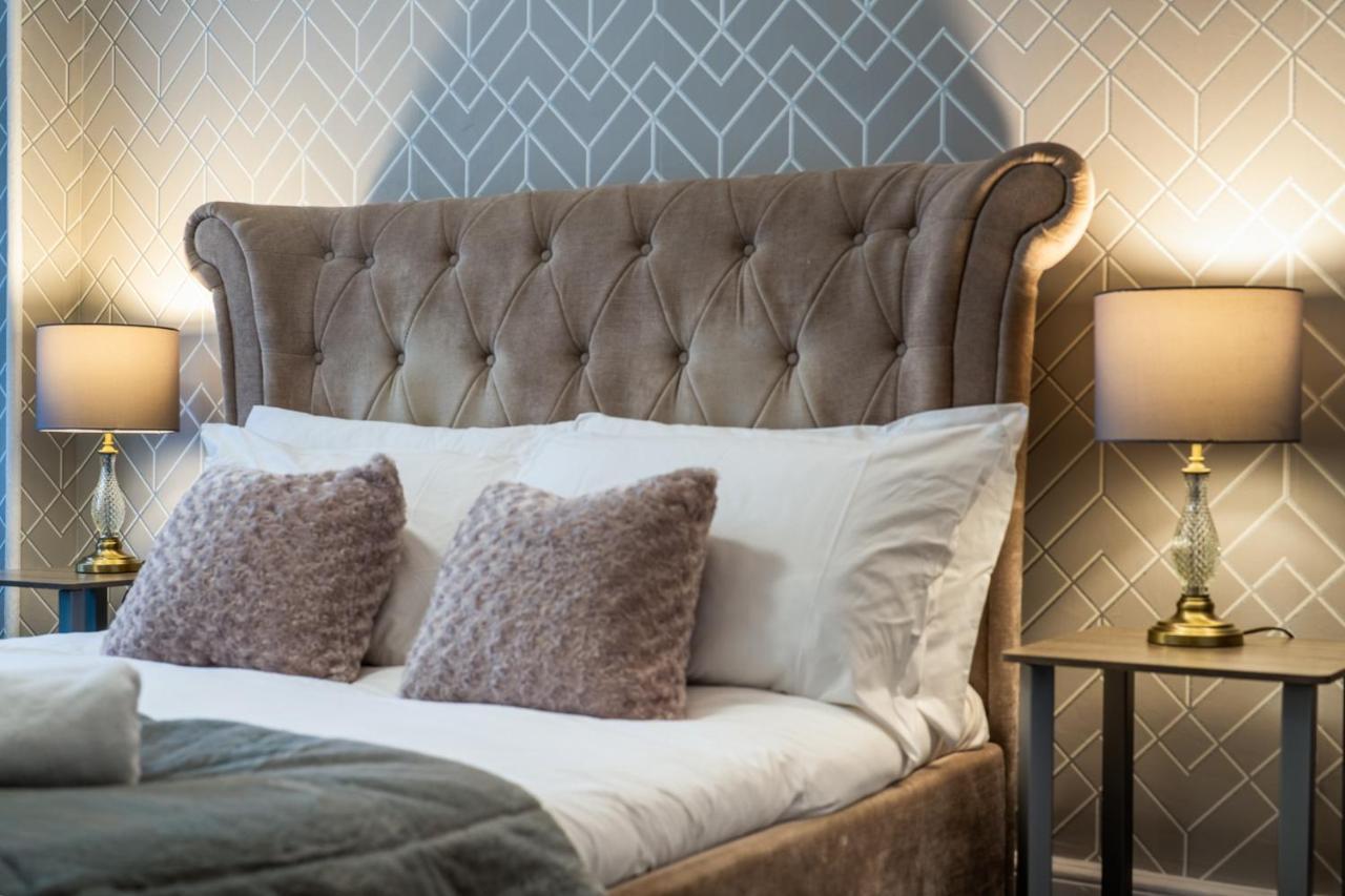 Deluxe Double Room with Shower