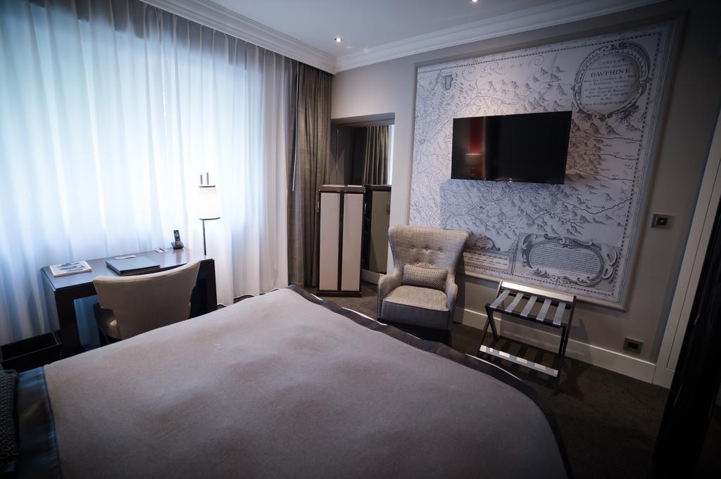 Classic Double Room