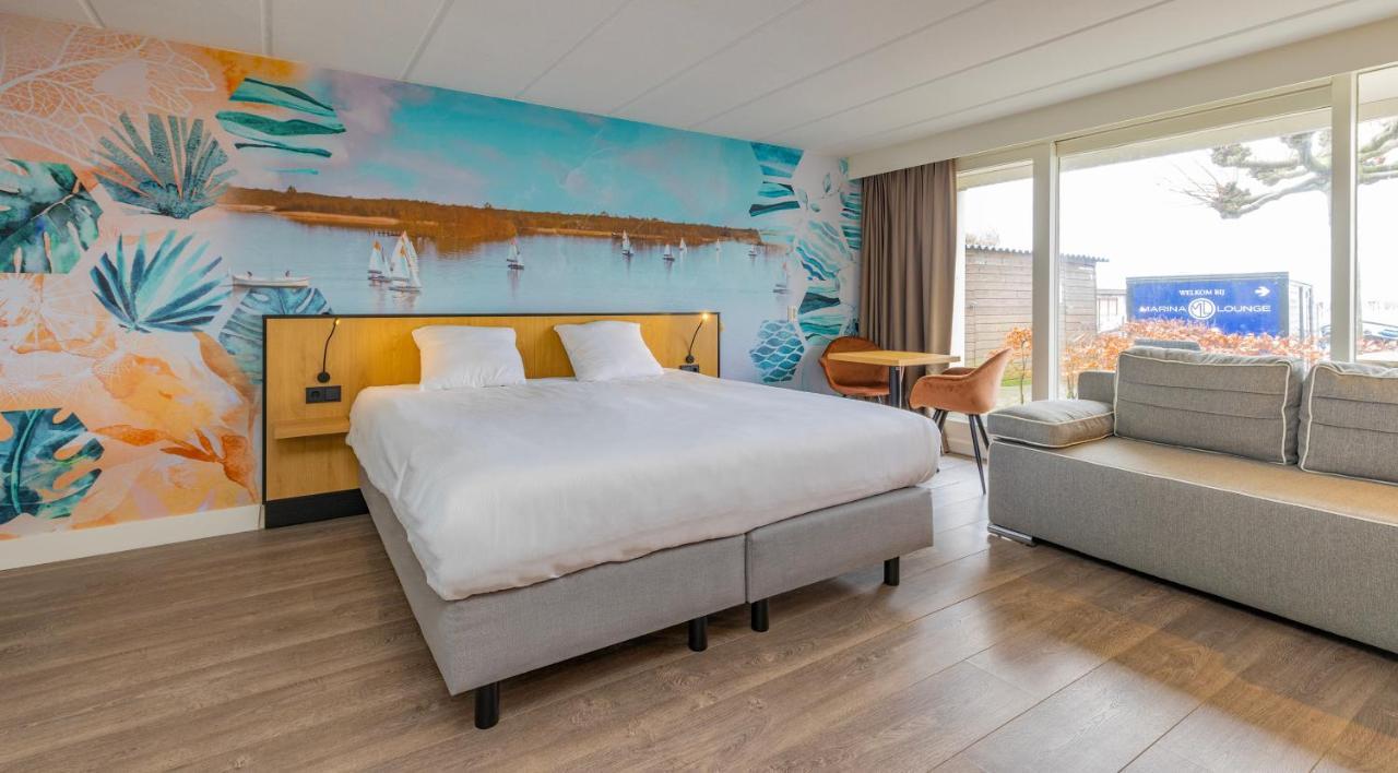 Executive room with terrace and view