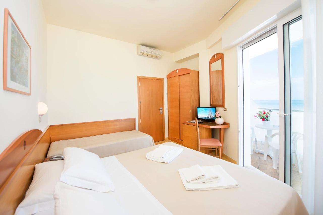 Double Room Balcony Sea View,1373915642:JPEG