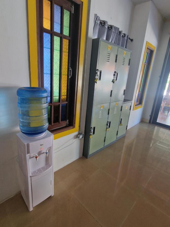 Single Bed Mixed Dormitory Room,1374191174:JPEG