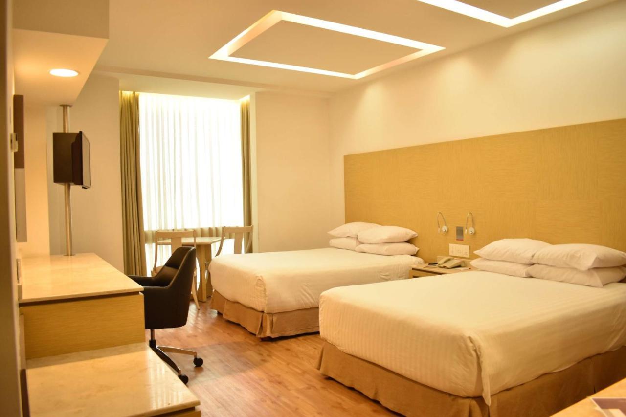 Double Room with Two Double Beds - Non-Smoking