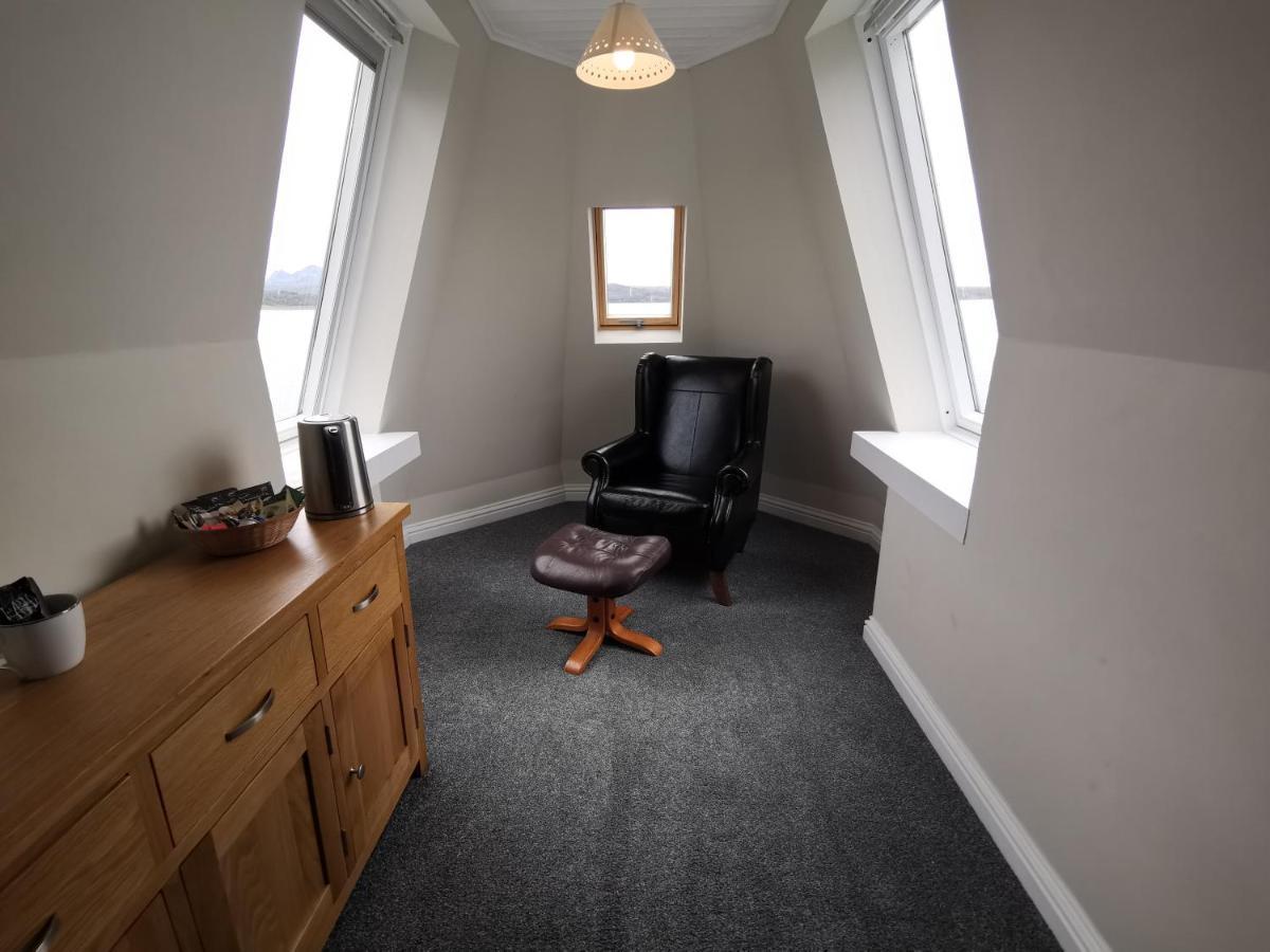 Deluxe Suite with Sea View