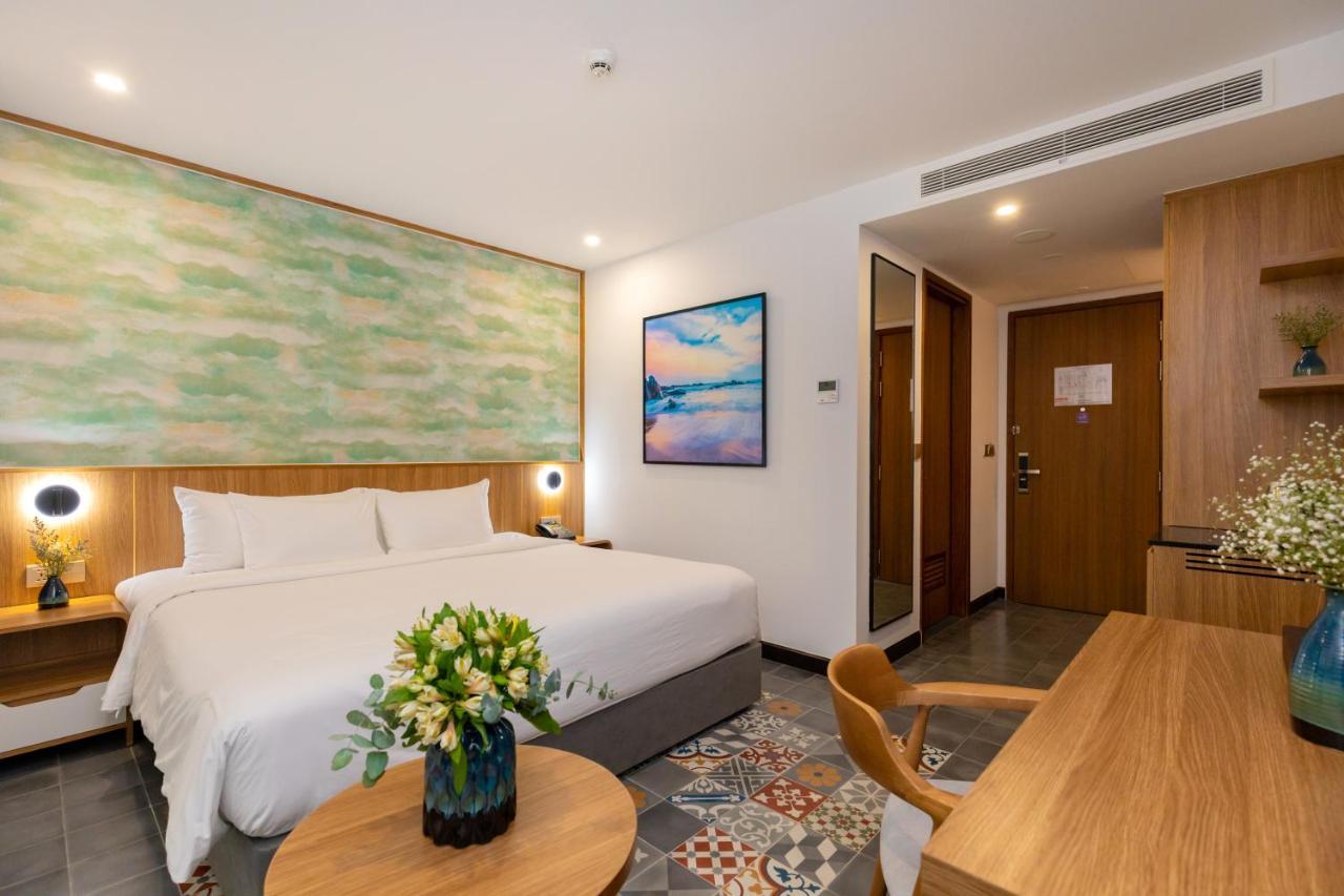 Standard Double Room,1558137643:JPEG