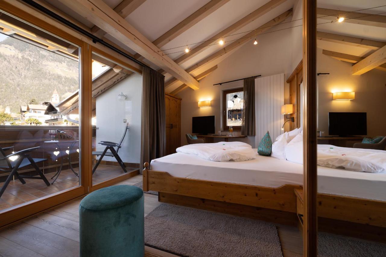 Double Room Mountain View