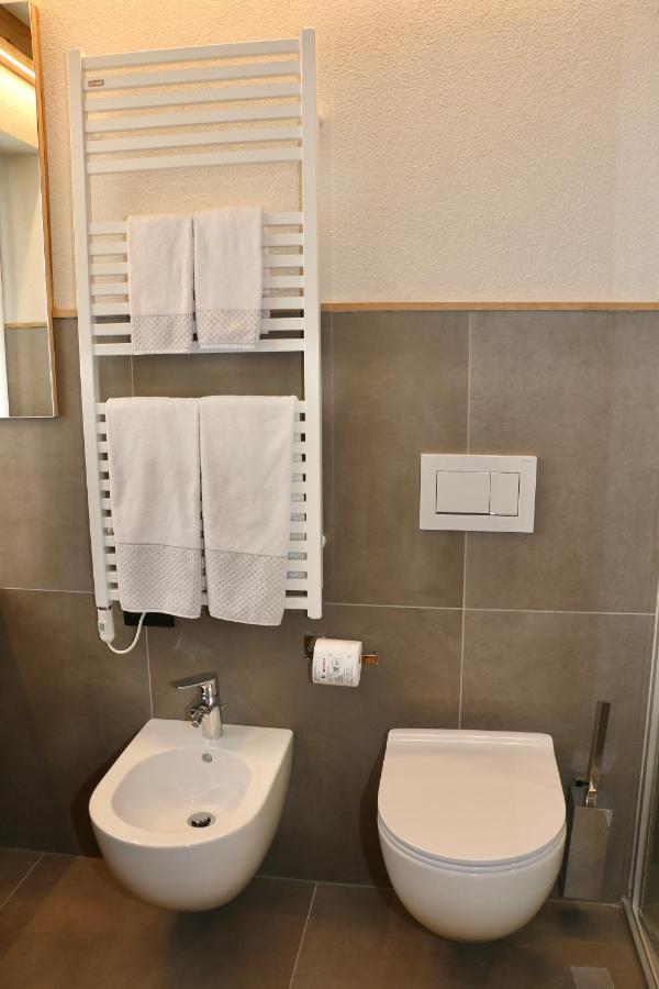 Tweepersoonskamer met 1 of 2 Bedden en Balkon