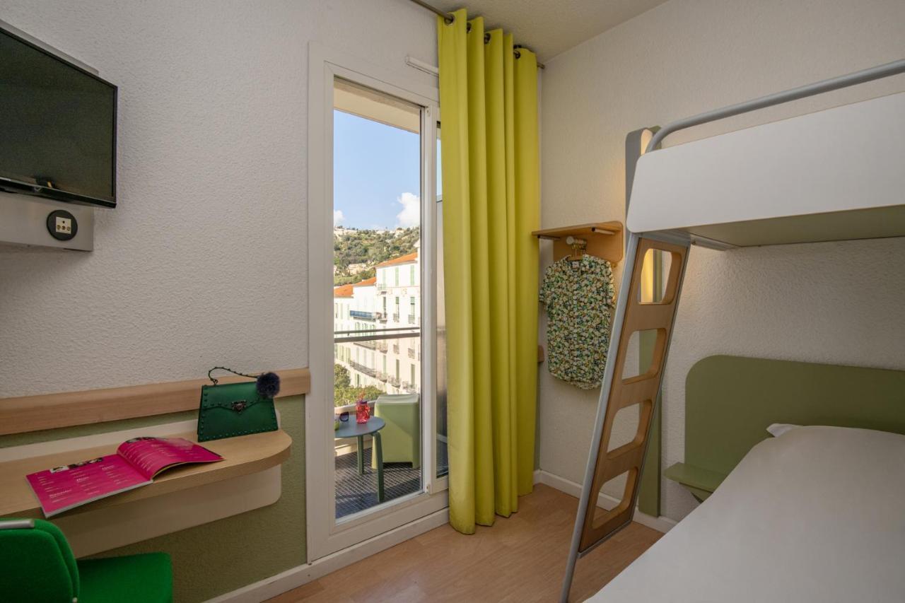 Triple Room with Sea View