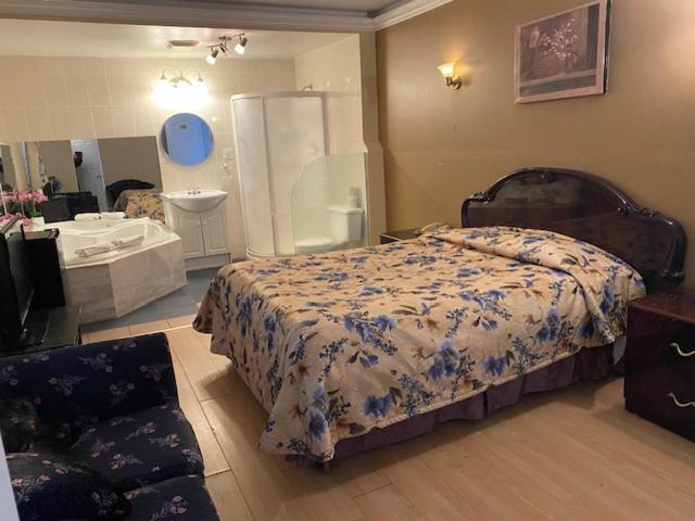 Suite Lit Queen-Size avec Baignoire Spa